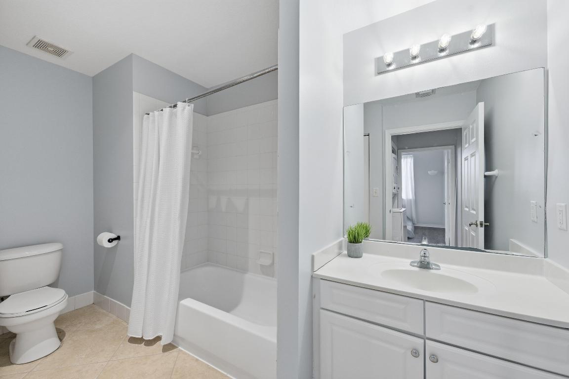 VILLAGE AT ABACOA CONDO - Residential