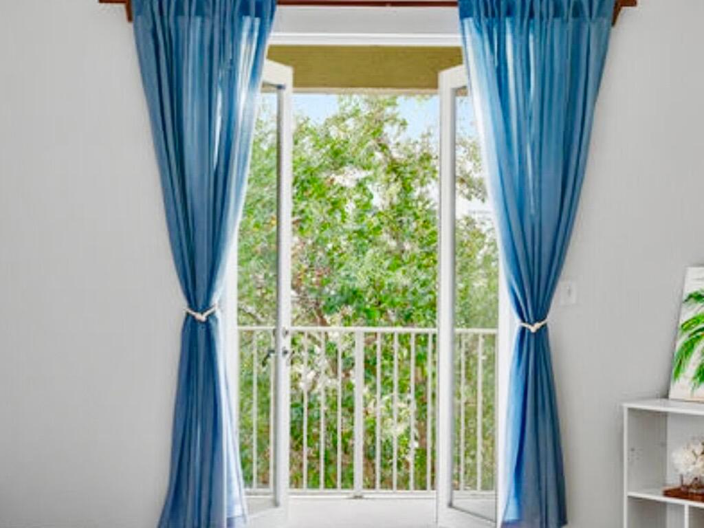 VILLAGE AT ABACOA CONDO - Residential