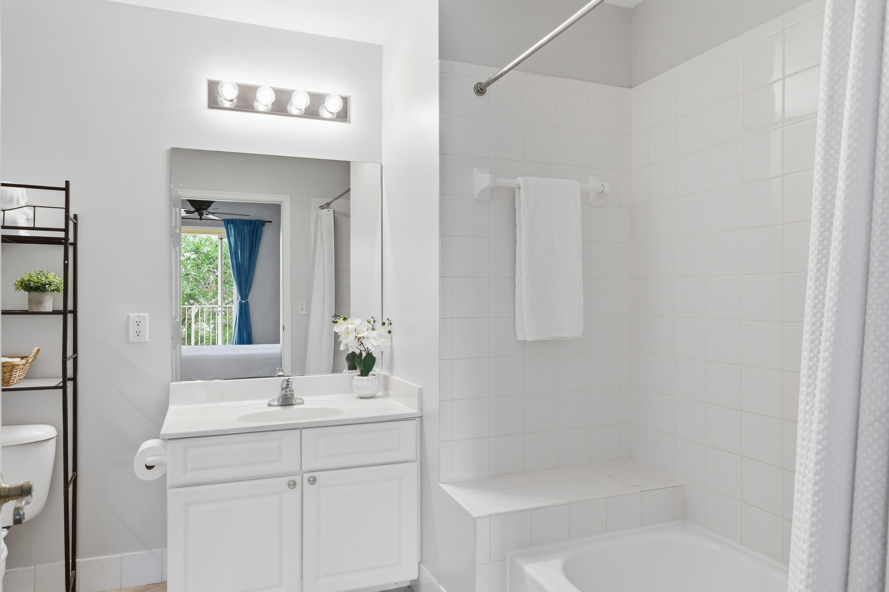 VILLAGE AT ABACOA CONDO - Residential