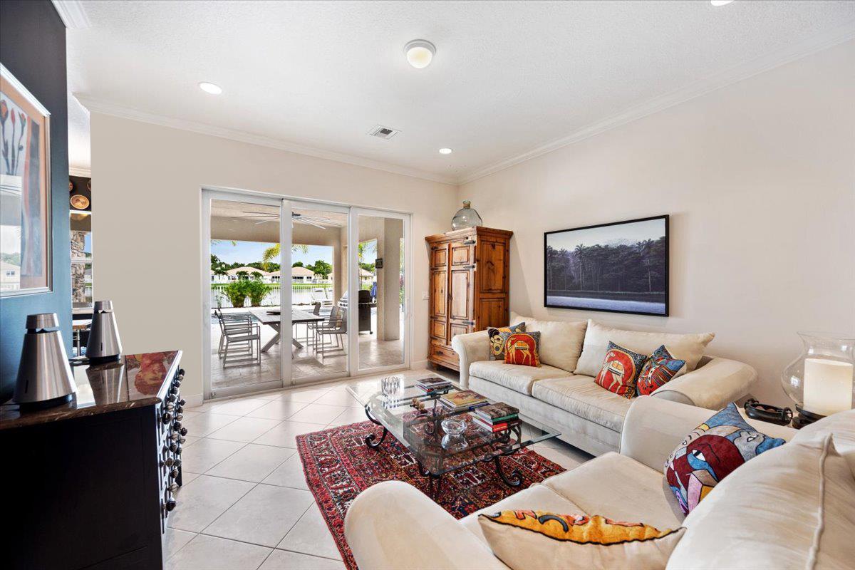 DIAMOND C RANCH POD G - Residential Lease