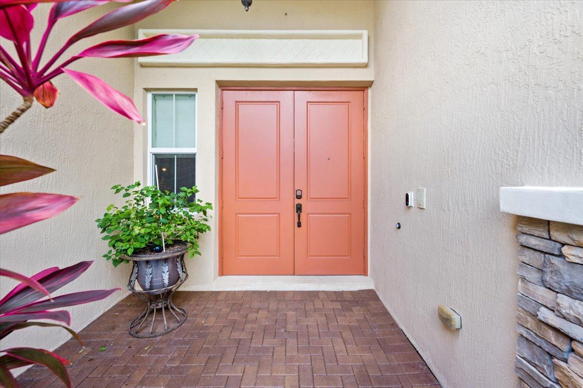 DIAMOND C RANCH POD G - Residential Lease