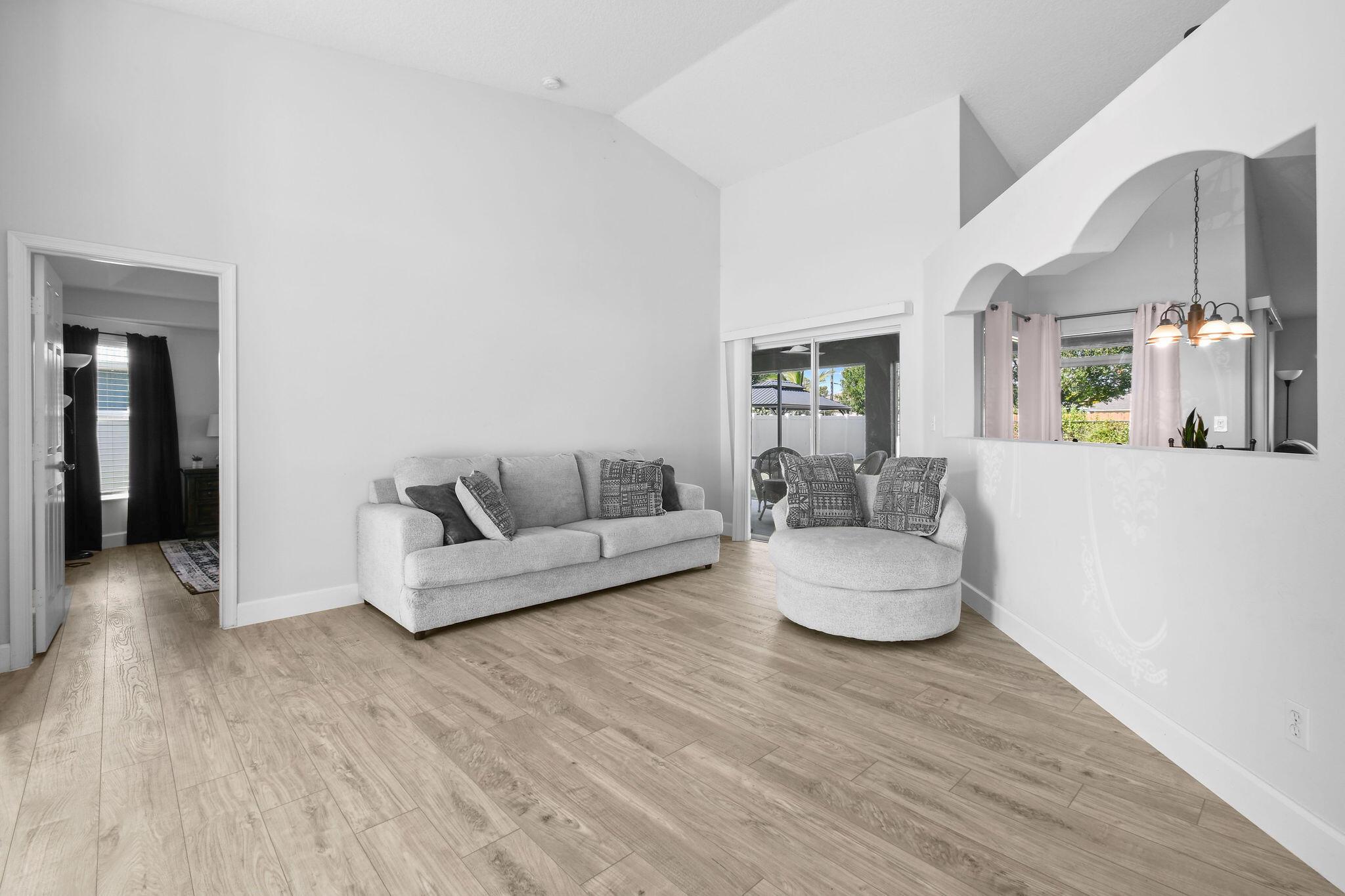 PORT ST LUCIE SECTION 21 - Residential