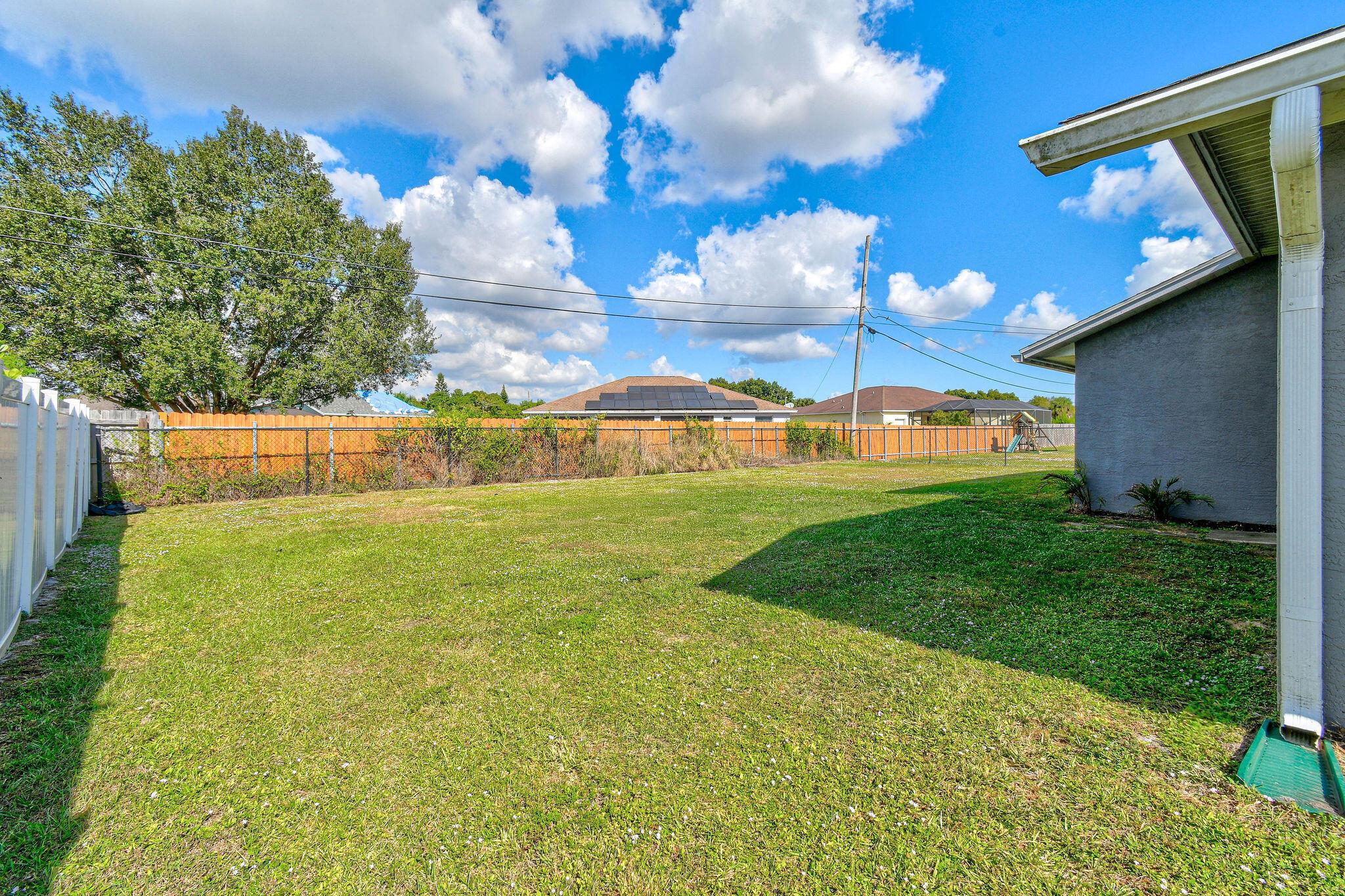 PORT ST LUCIE SECTION 21 - Residential