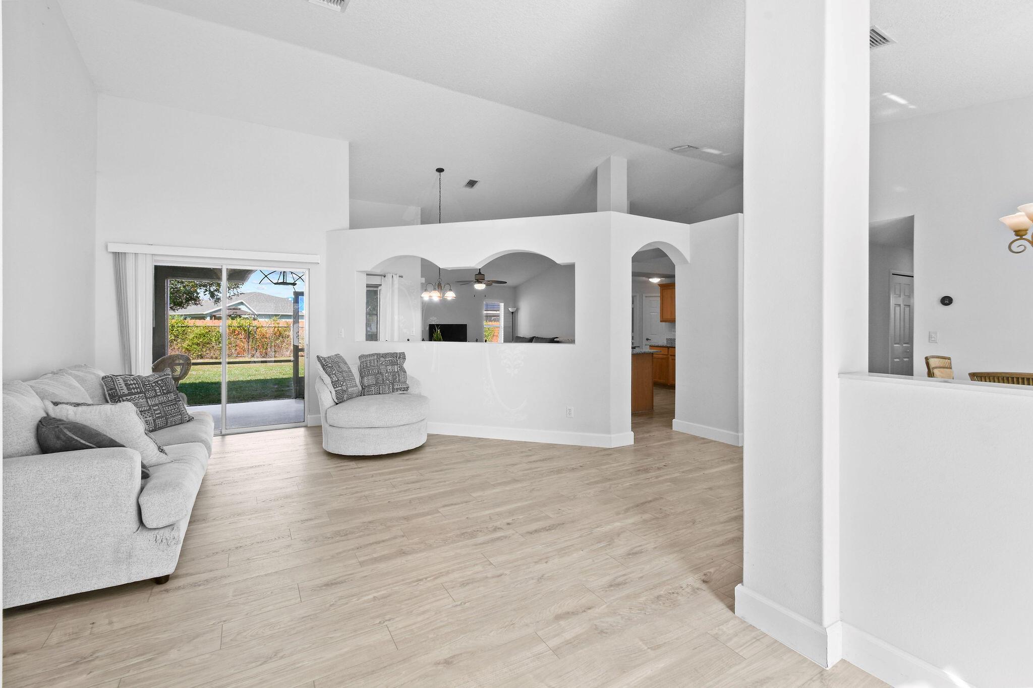 PORT ST LUCIE SECTION 21 - Residential