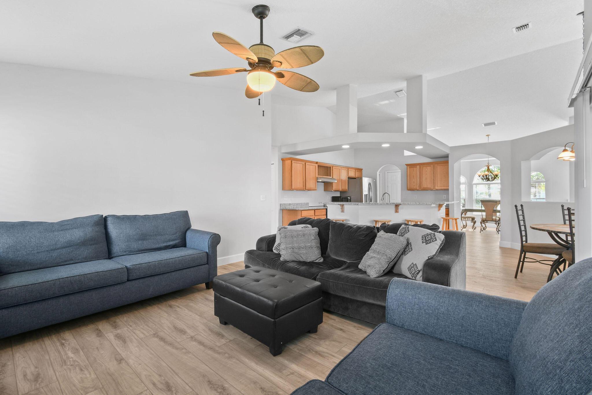 PORT ST LUCIE SECTION 21 - Residential