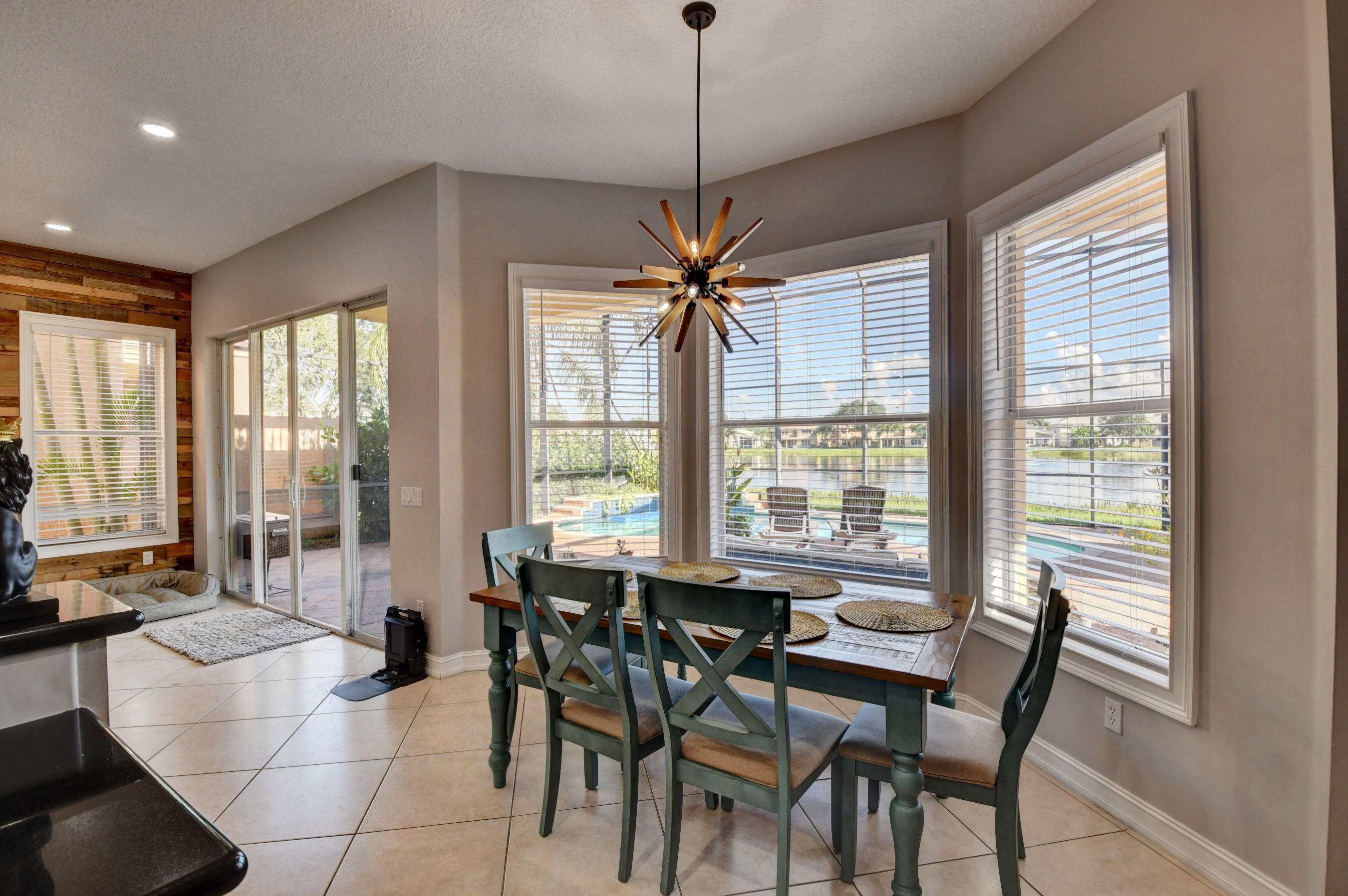 CANYON LAKES 1 - Residential