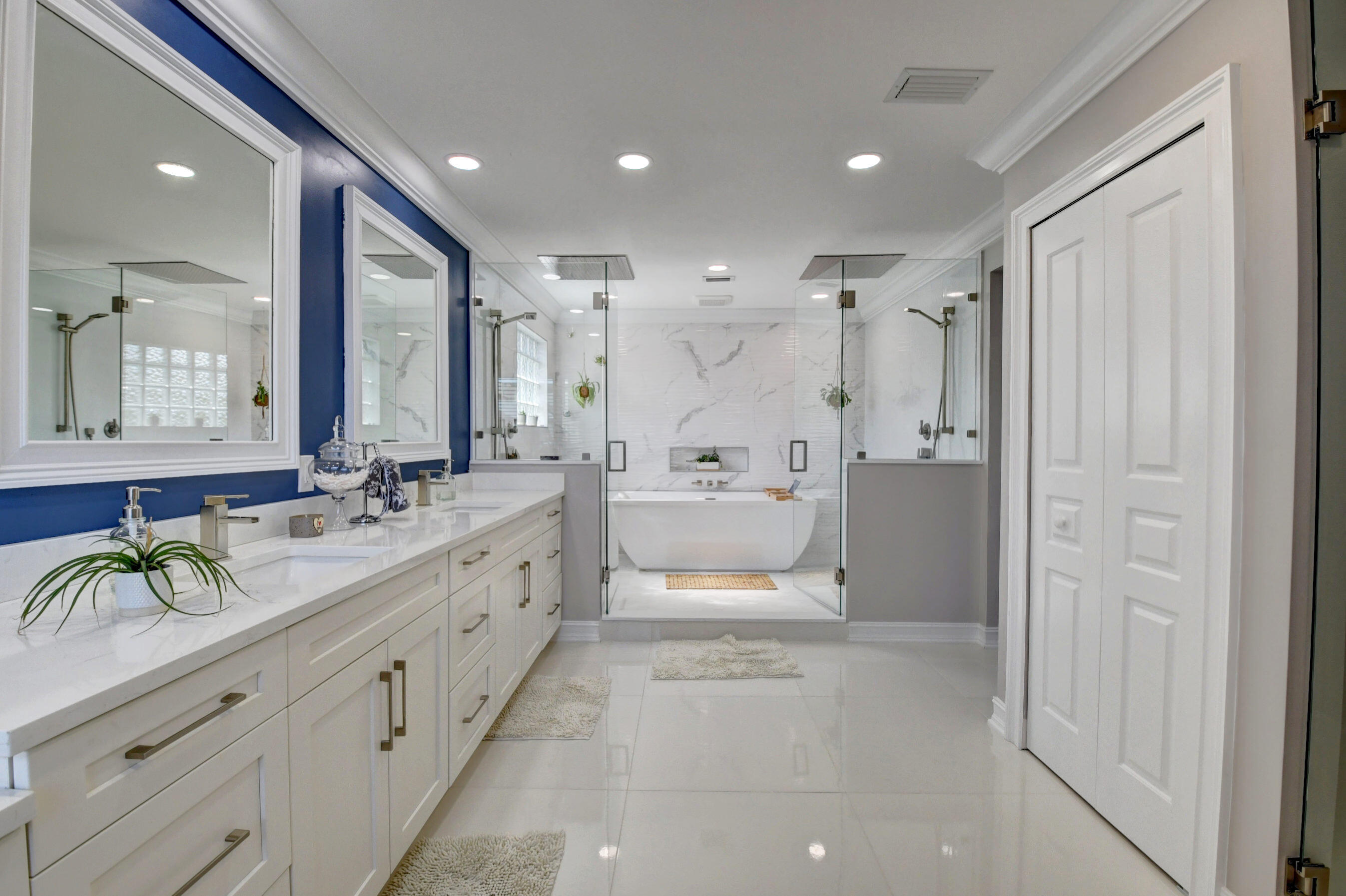 CANYON LAKES 1 - Residential