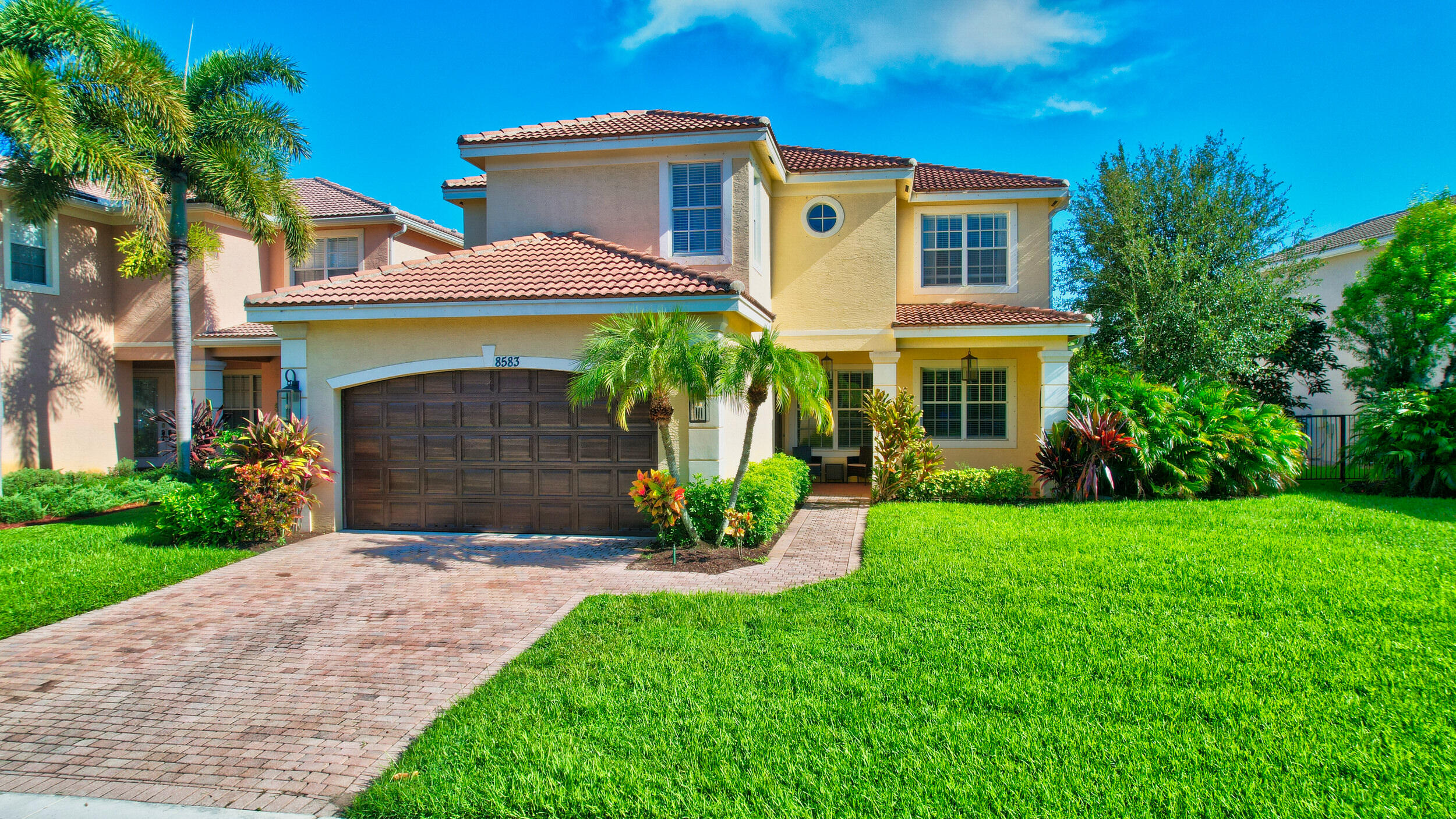 CANYON LAKES 1 - Residential