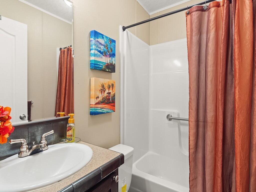 SANDHILL SHORES - Residential