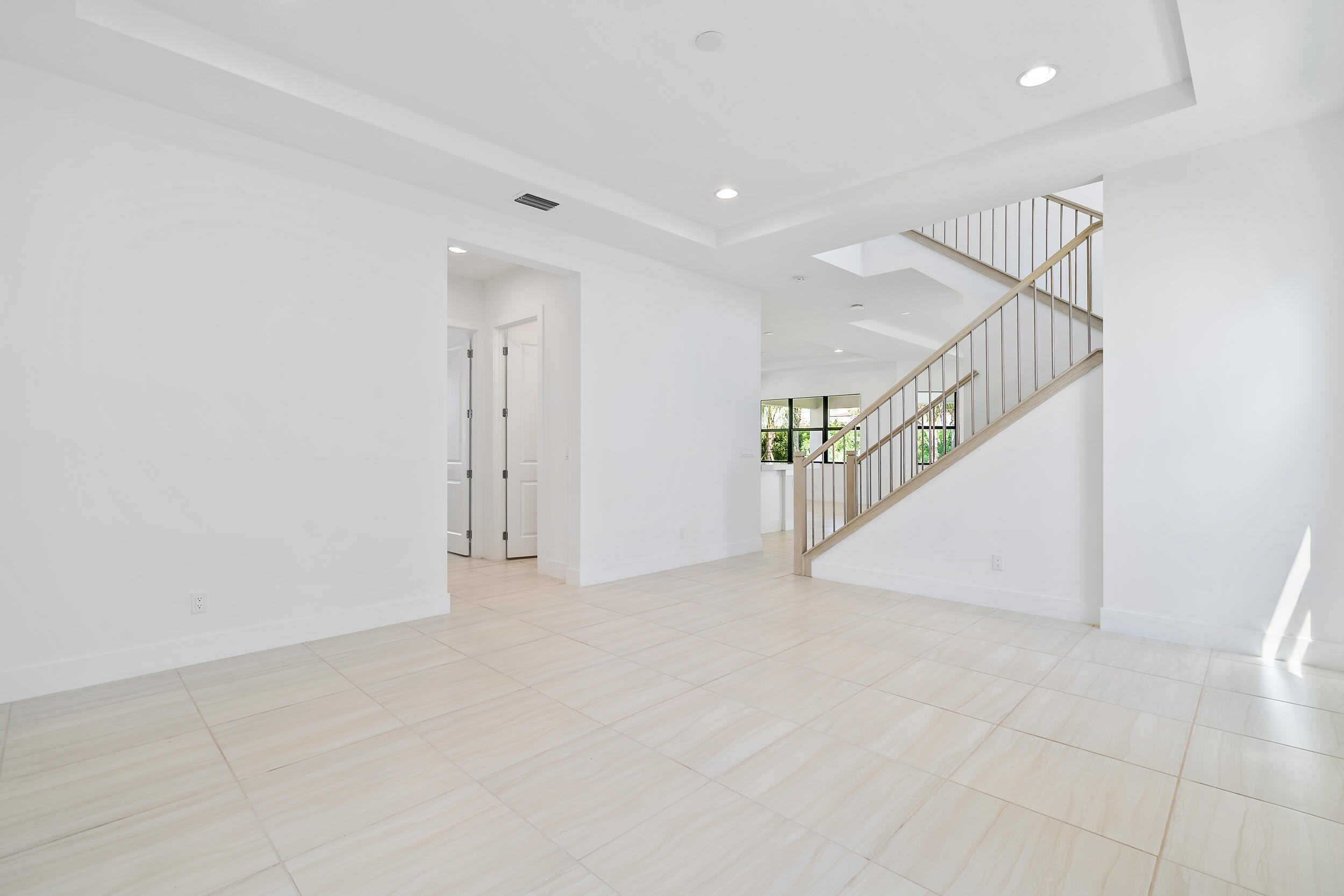 ARTISTRY - Residential Lease