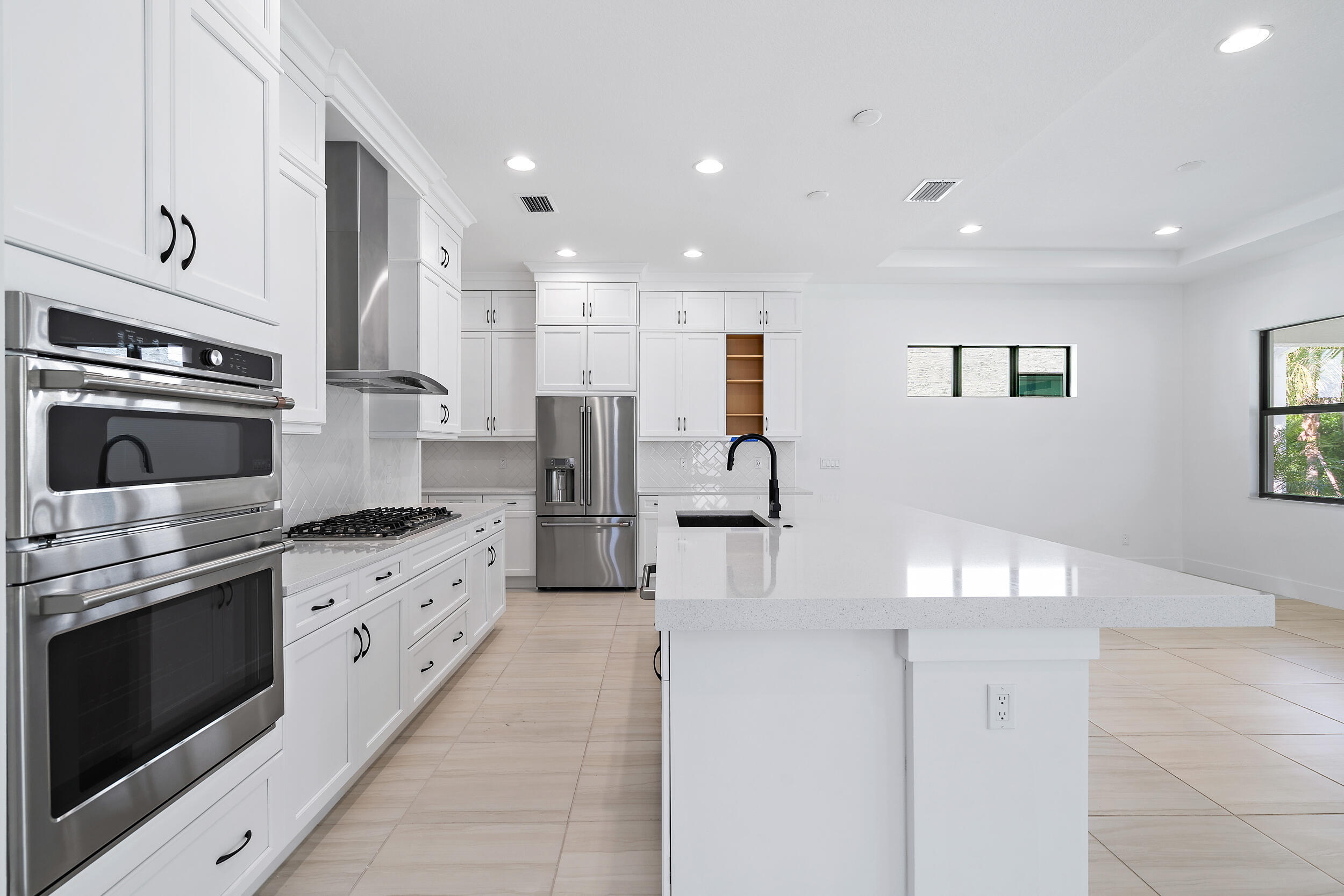 ARTISTRY - Residential Lease