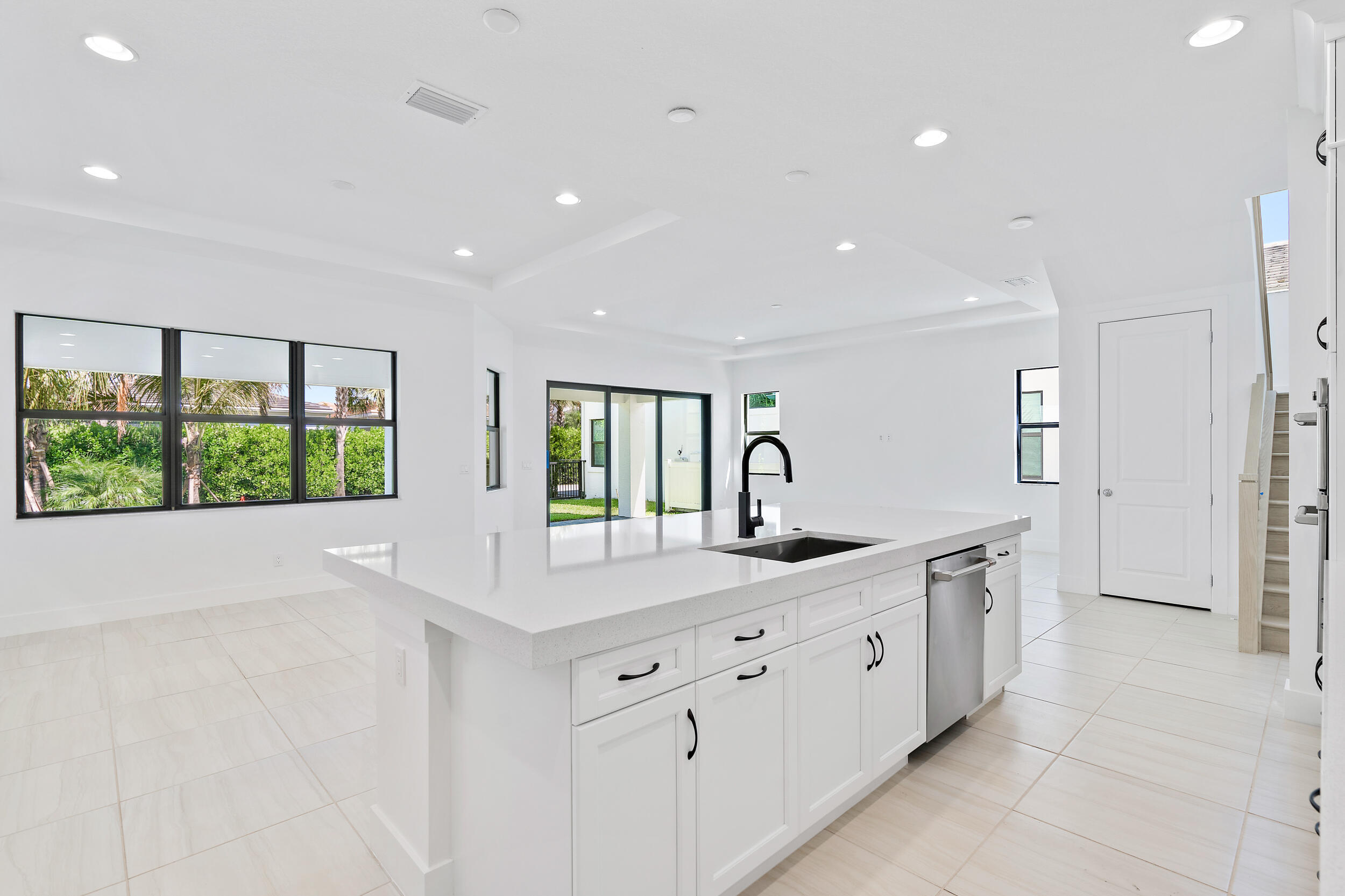 ARTISTRY - Residential Lease