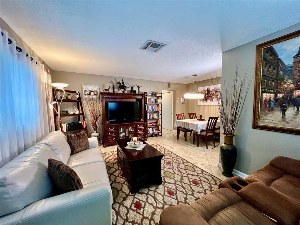 Eldorado Country Club Apt - Residential