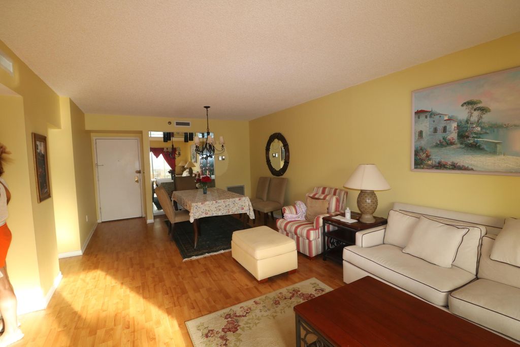 Photo of 4001 Hillcrest Drive #510, Hollywood, FL 33021 (MLS # B26015169)
