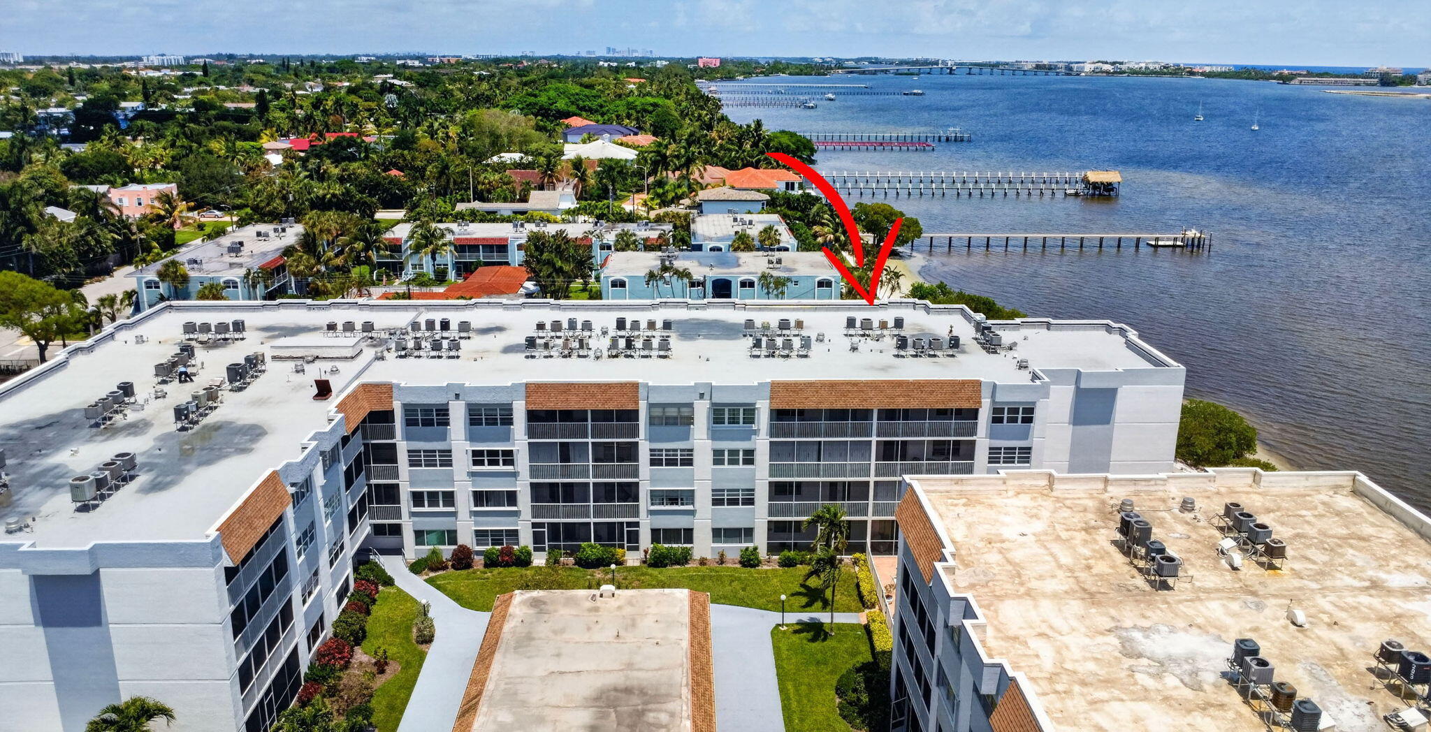 PALM LAKE 1 CONDO - Residential