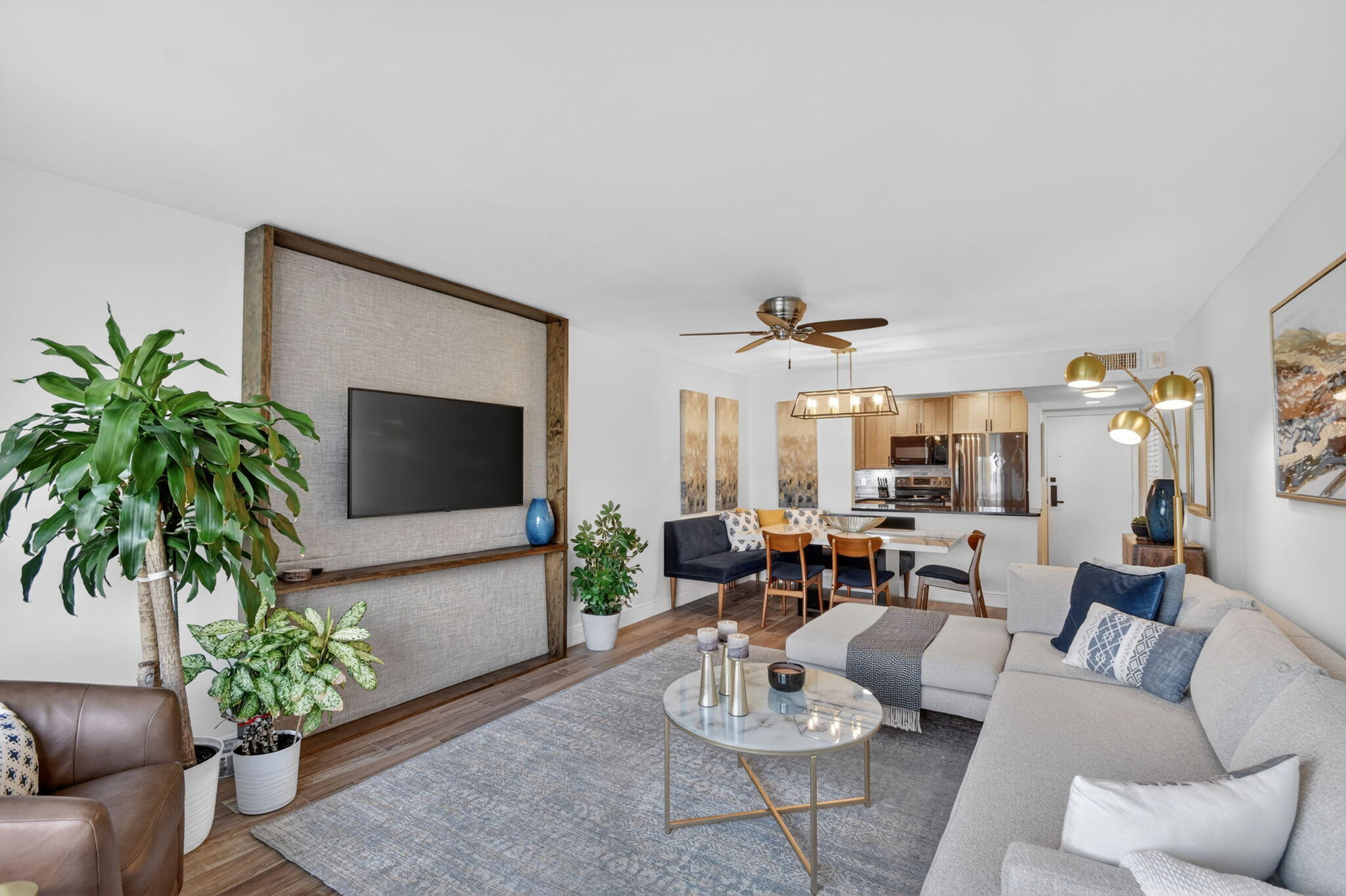 PALM LAKE 1 CONDO - Residential