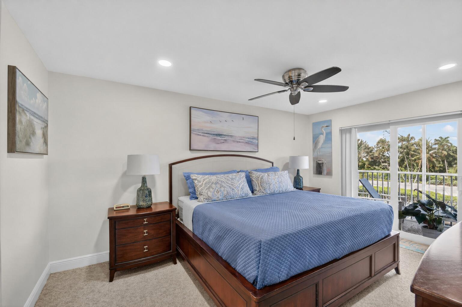 PALM LAKE 1 CONDO - Residential