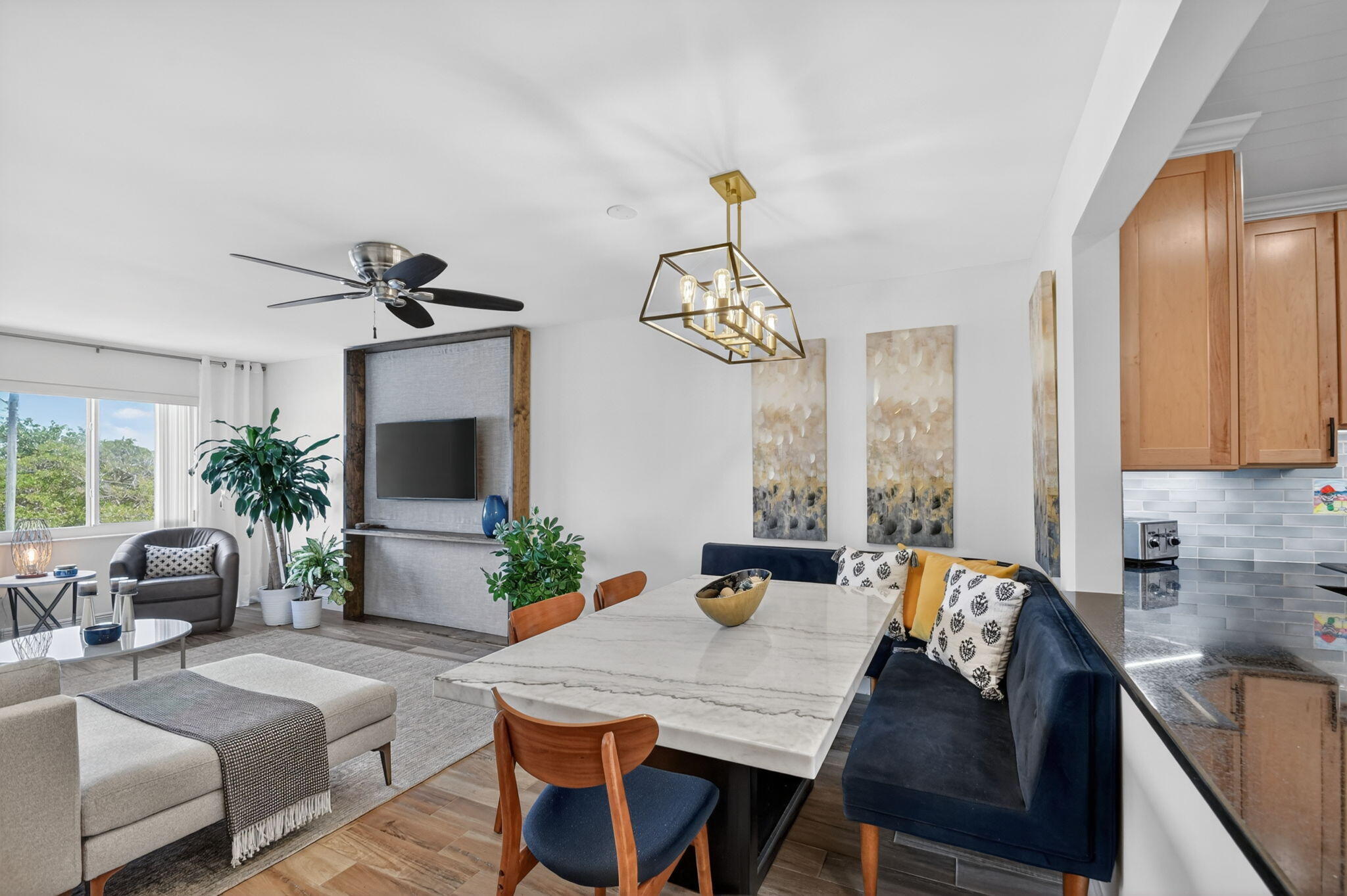 PALM LAKE 1 CONDO - Residential