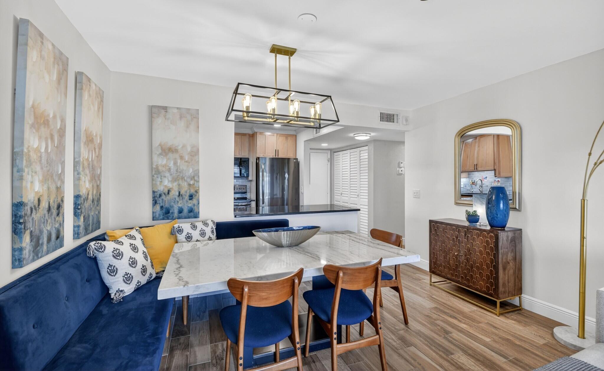 PALM LAKE 1 CONDO - Residential