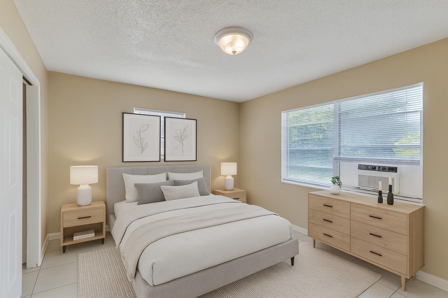 PARK MANOR 6 - Residential Lease