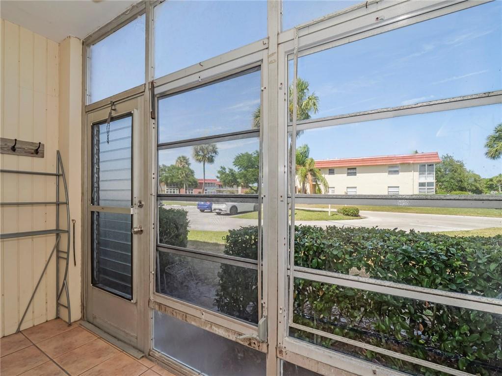 VISTA ROYALE PHASE IV BLDGS 83-111 - Residential