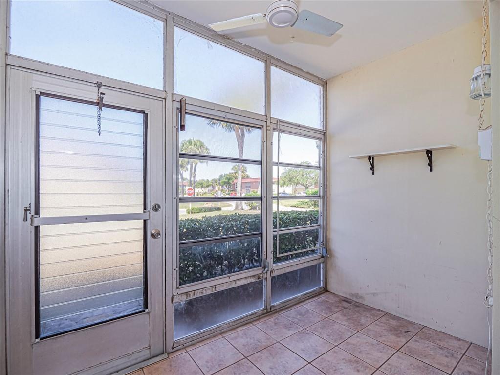 VISTA ROYALE PHASE IV BLDGS 83-111 - Residential