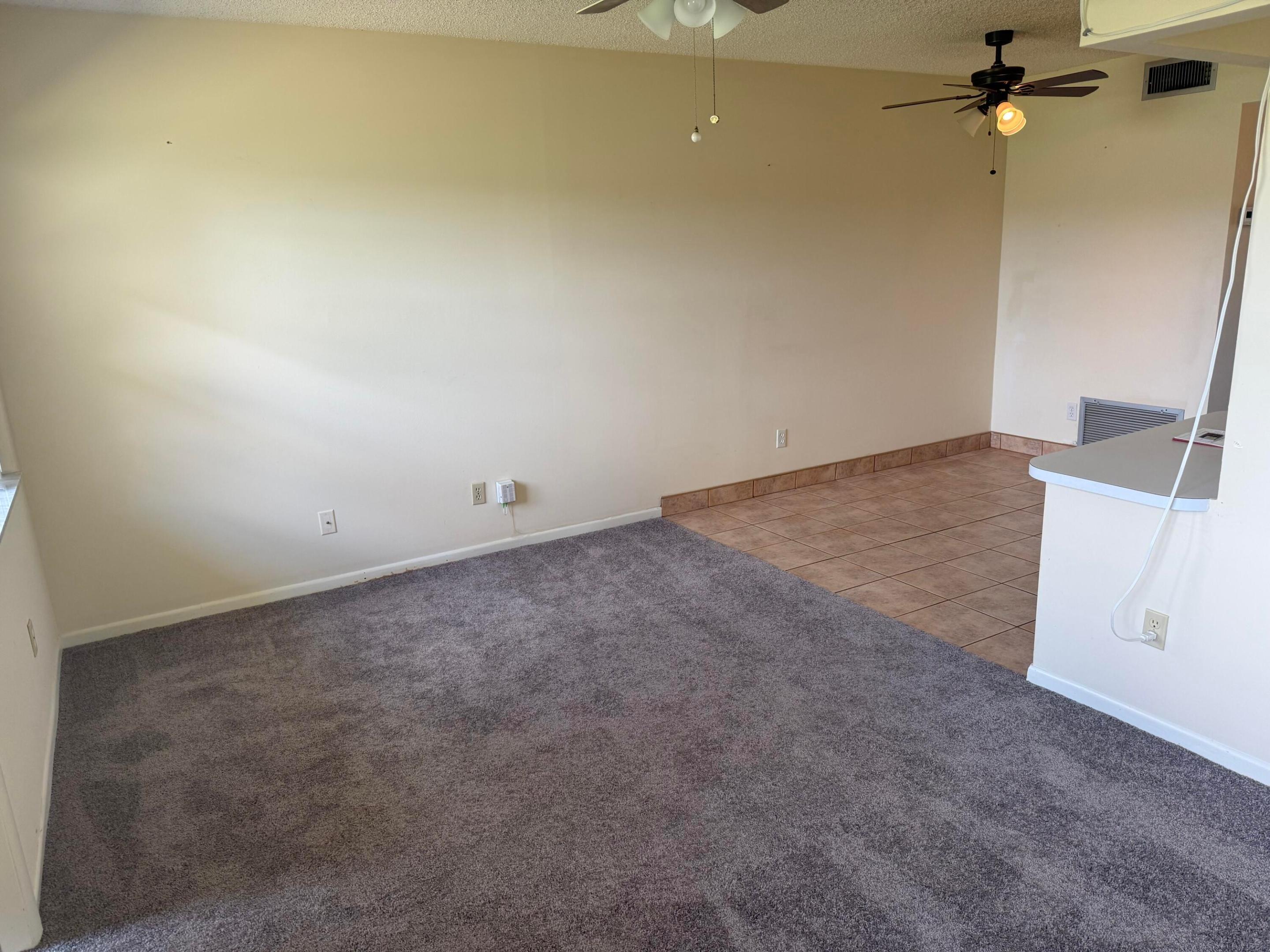 VISTA ROYALE PHASE IV BLDGS 83-111 - Residential