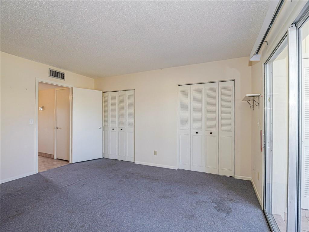 VISTA ROYALE PHASE IV BLDGS 83-111 - Residential