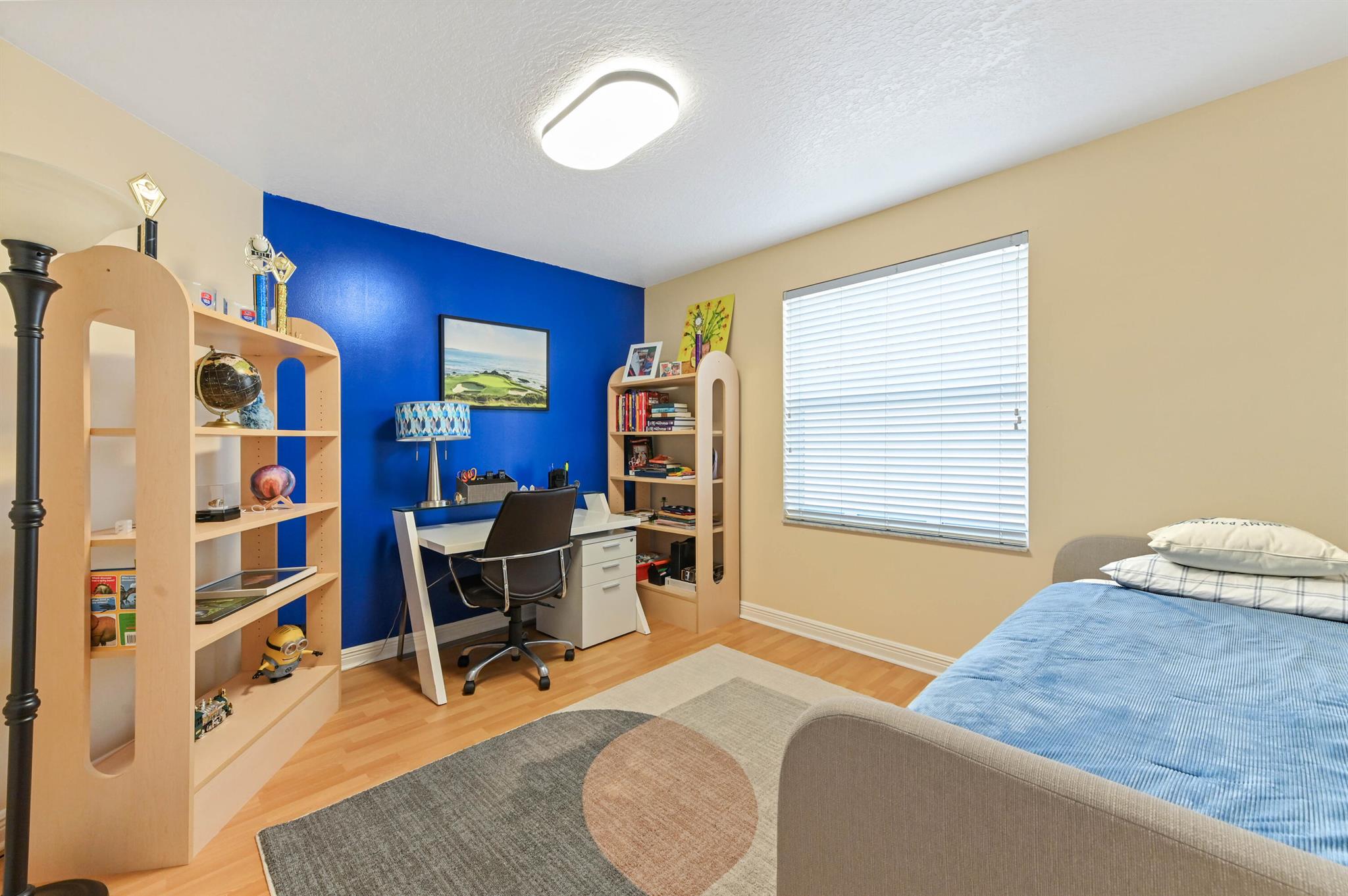 MADISON GREEN - Residential