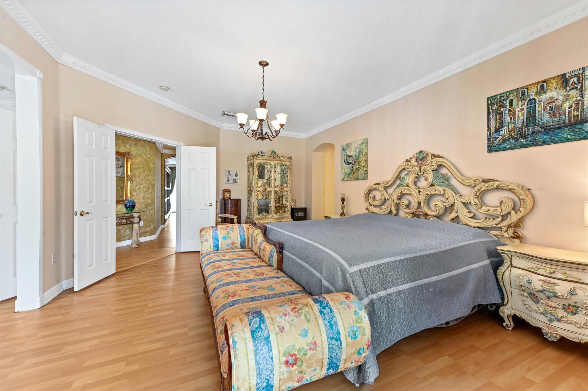 MADISON GREEN - Residential