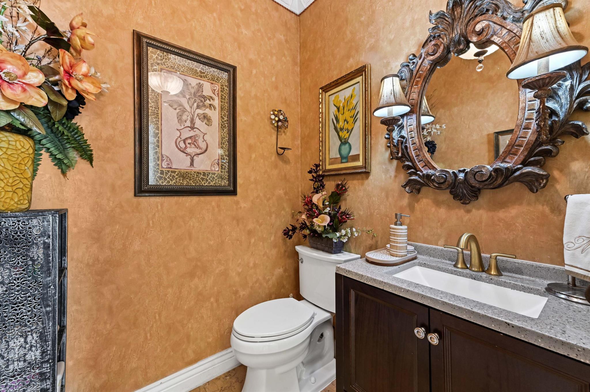 MADISON GREEN - Residential