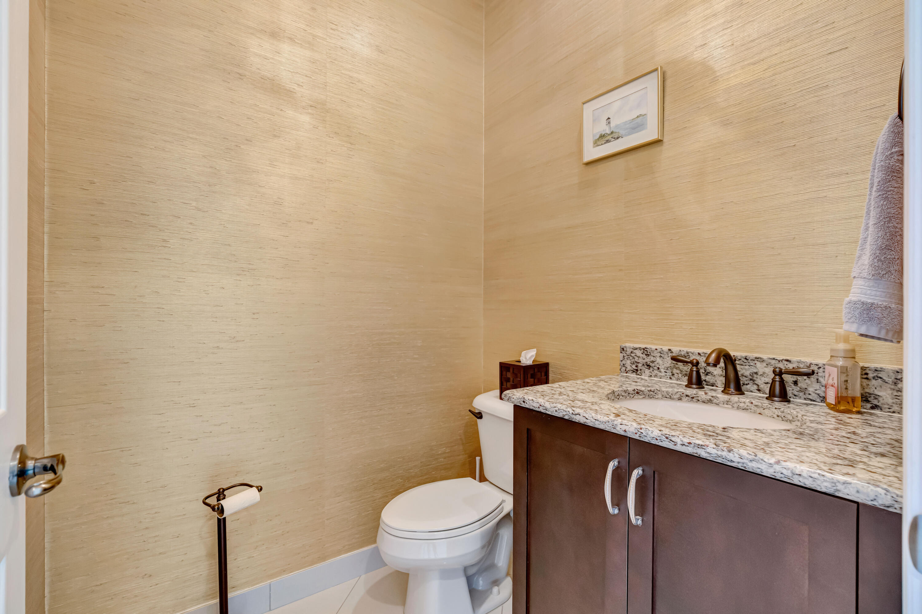 BAYHILL ESTATES - Residential