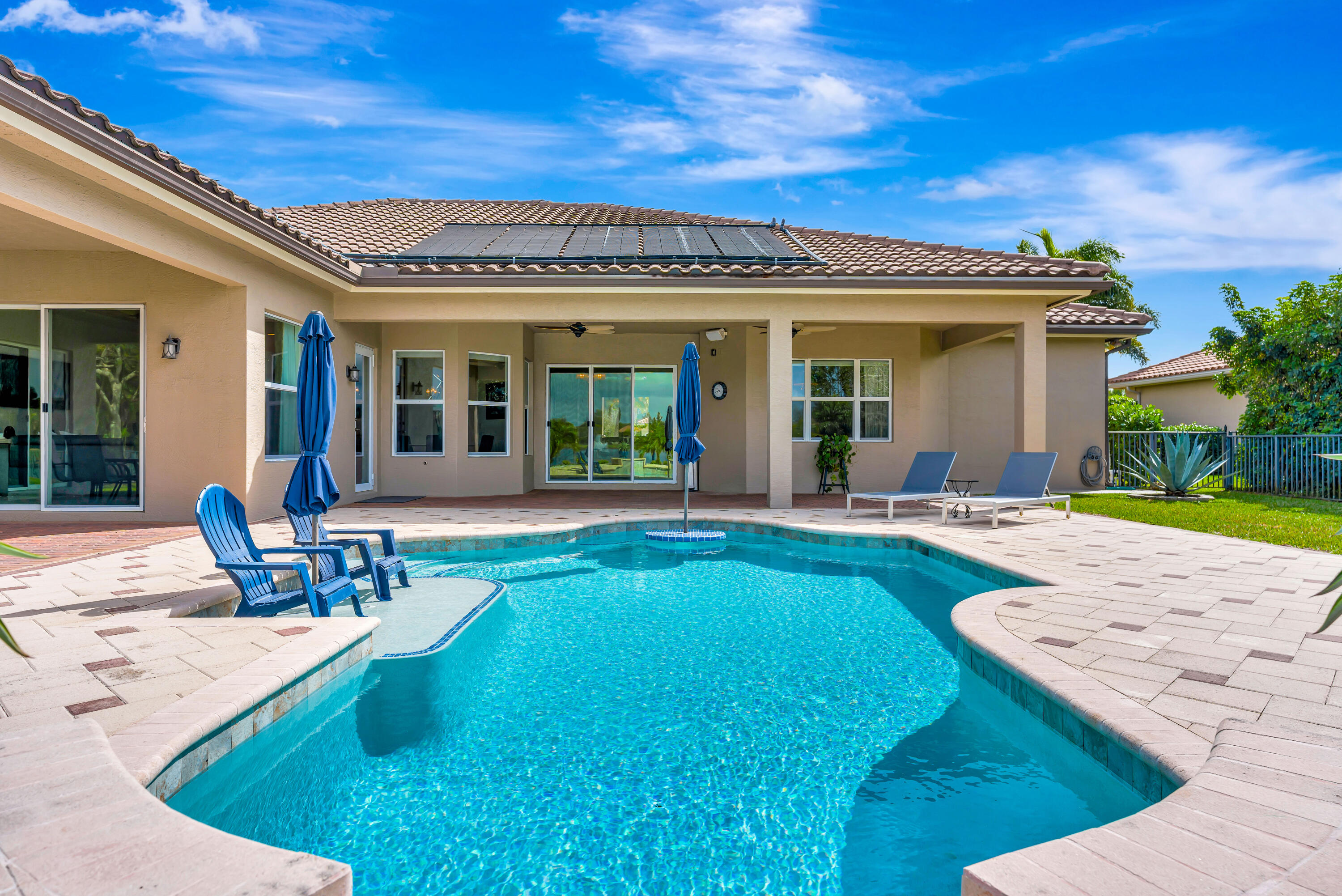 BAYHILL ESTATES - Residential