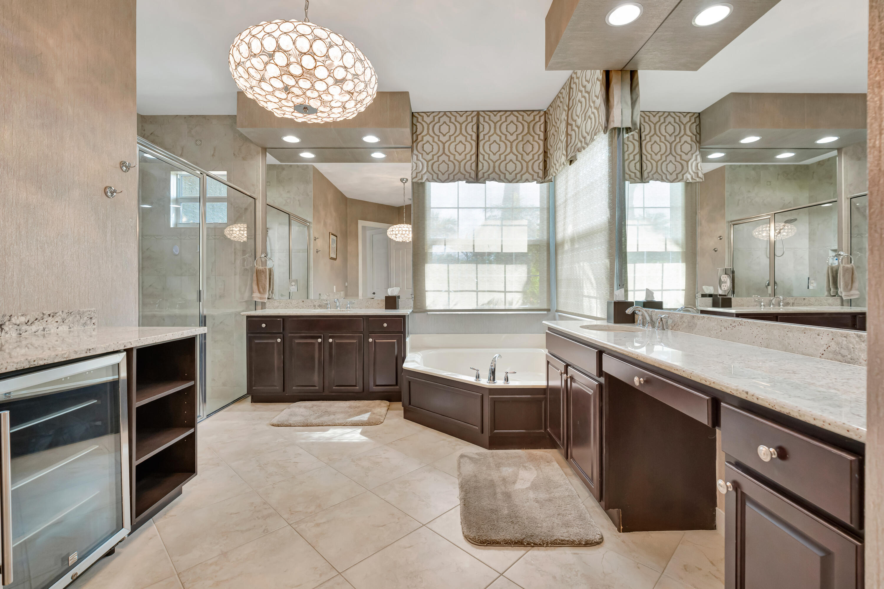 BAYHILL ESTATES - Residential