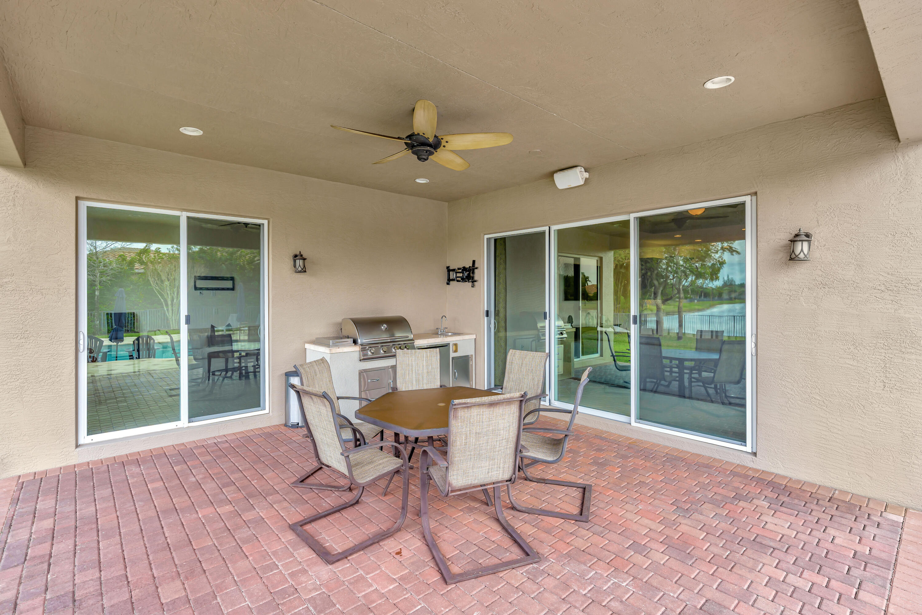 BAYHILL ESTATES - Residential