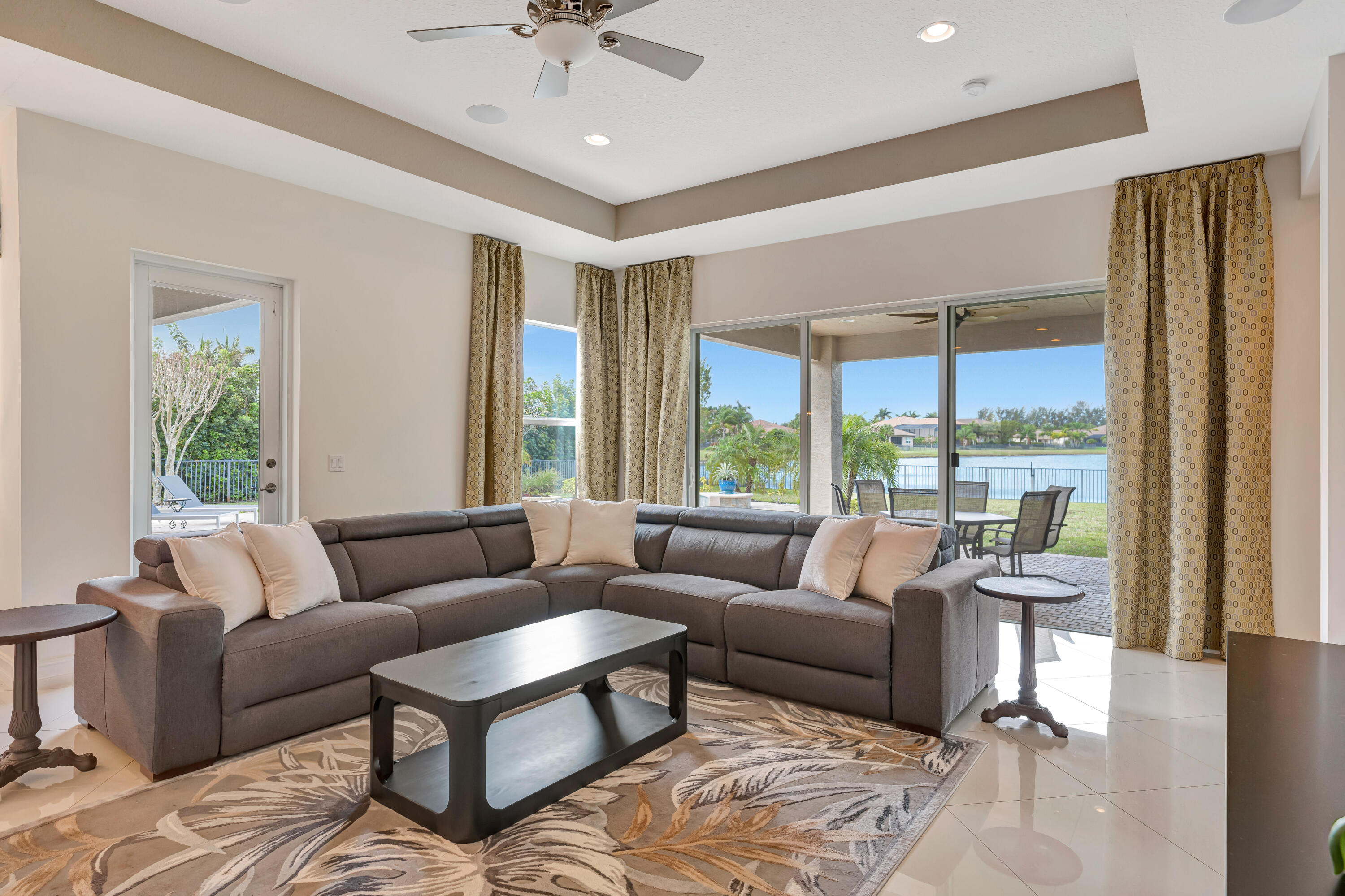 BAYHILL ESTATES - Residential