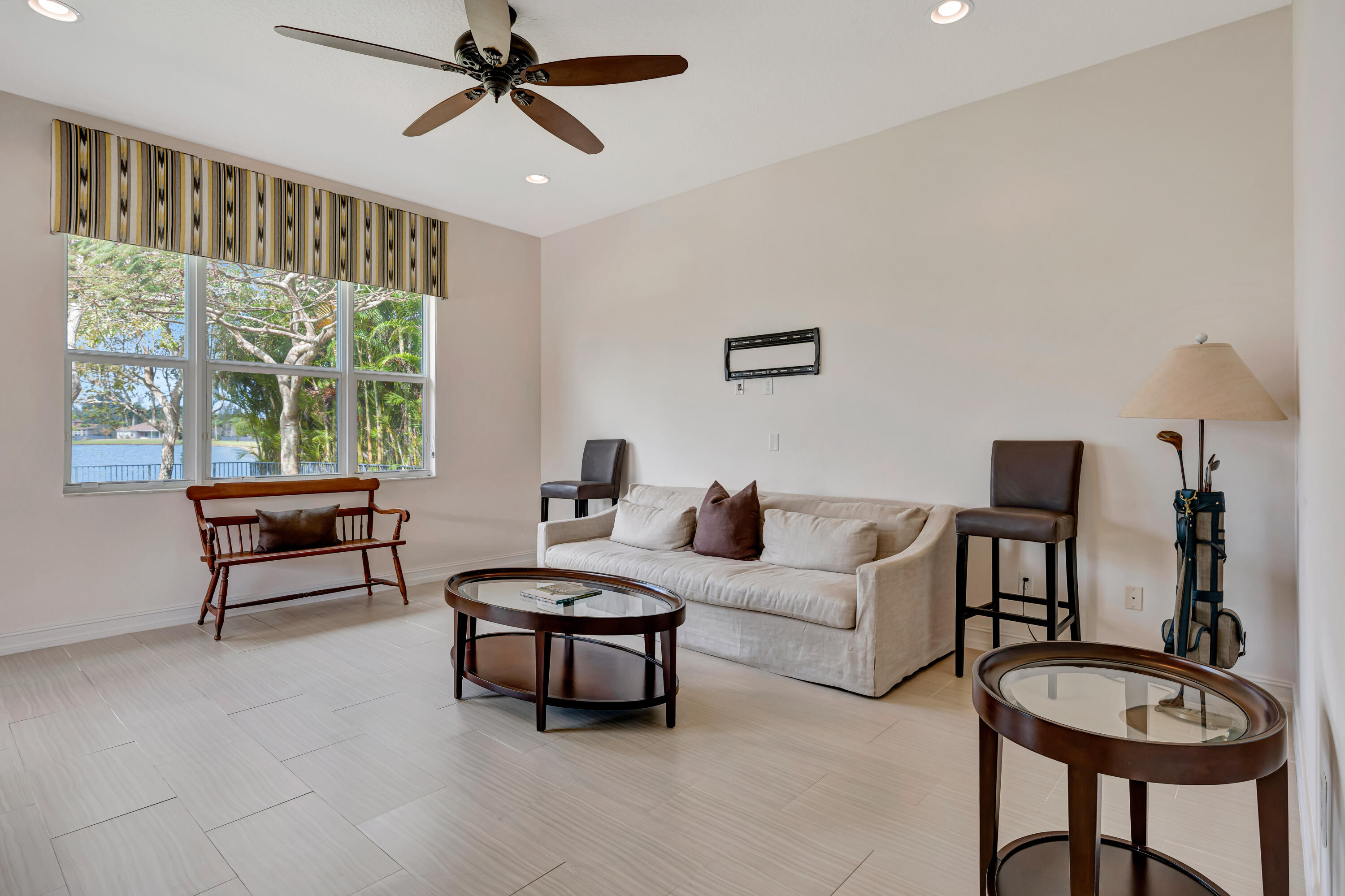 BAYHILL ESTATES - Residential