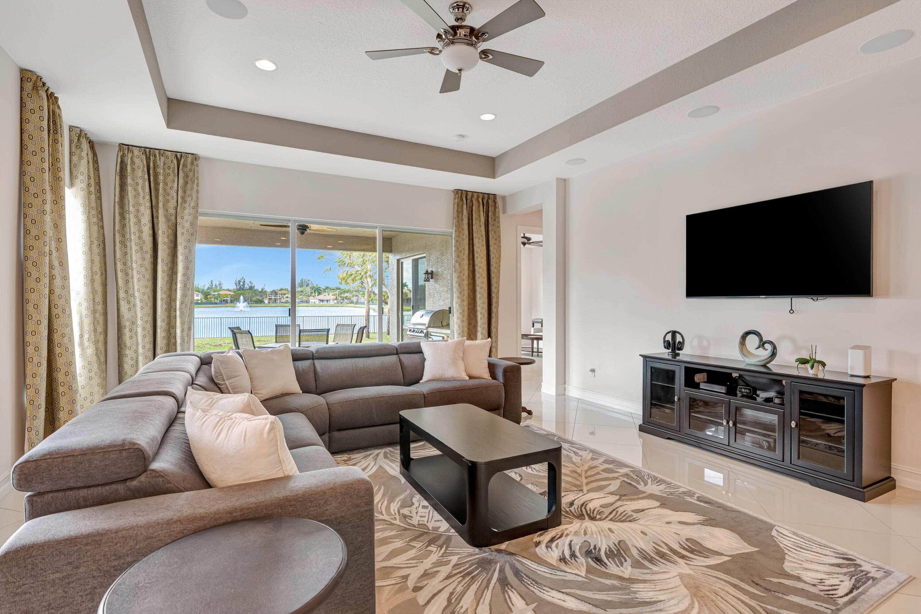 BAYHILL ESTATES - Residential