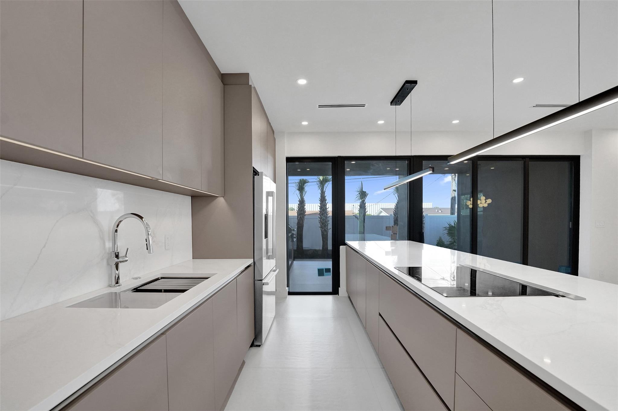 Poinsettia Heights - Residential