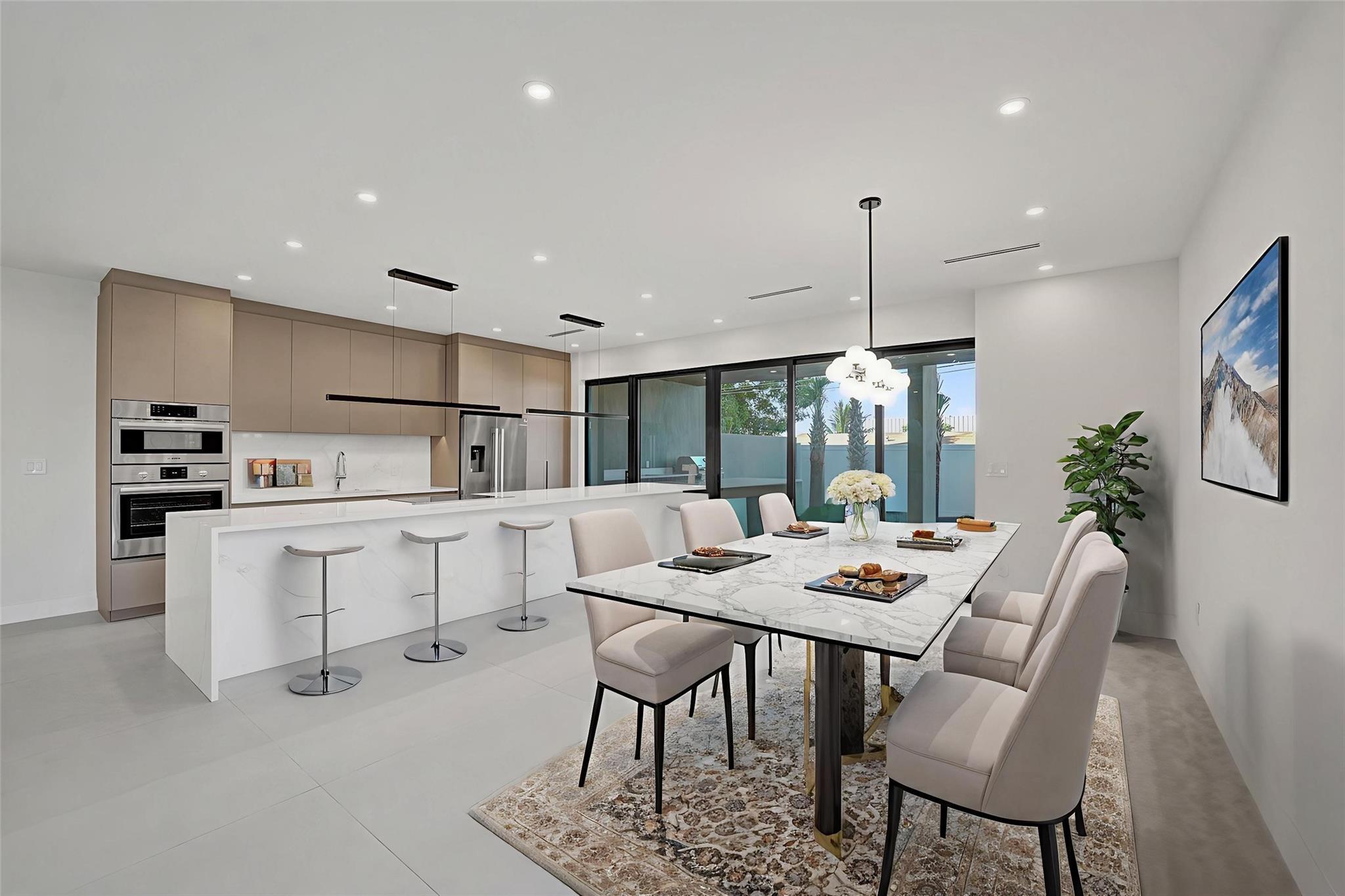 Poinsettia Heights - Residential