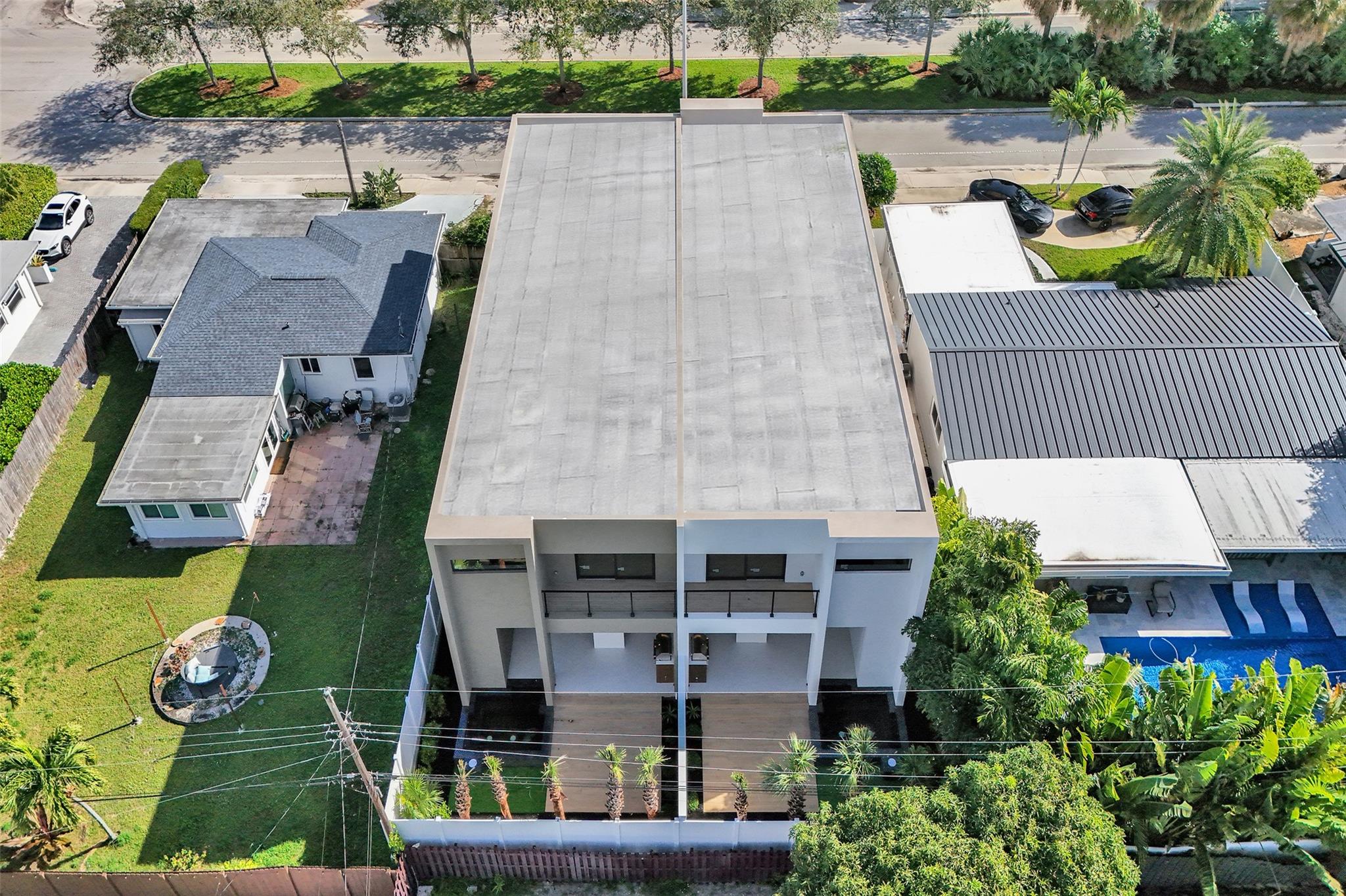 Poinsettia Heights - Residential