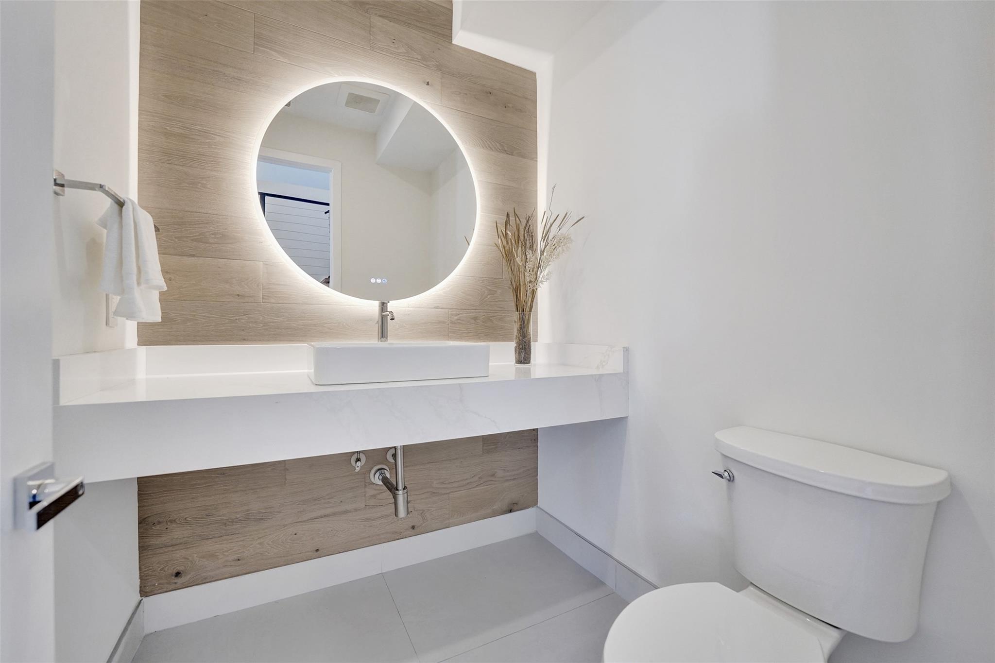 Poinsettia Heights - Residential