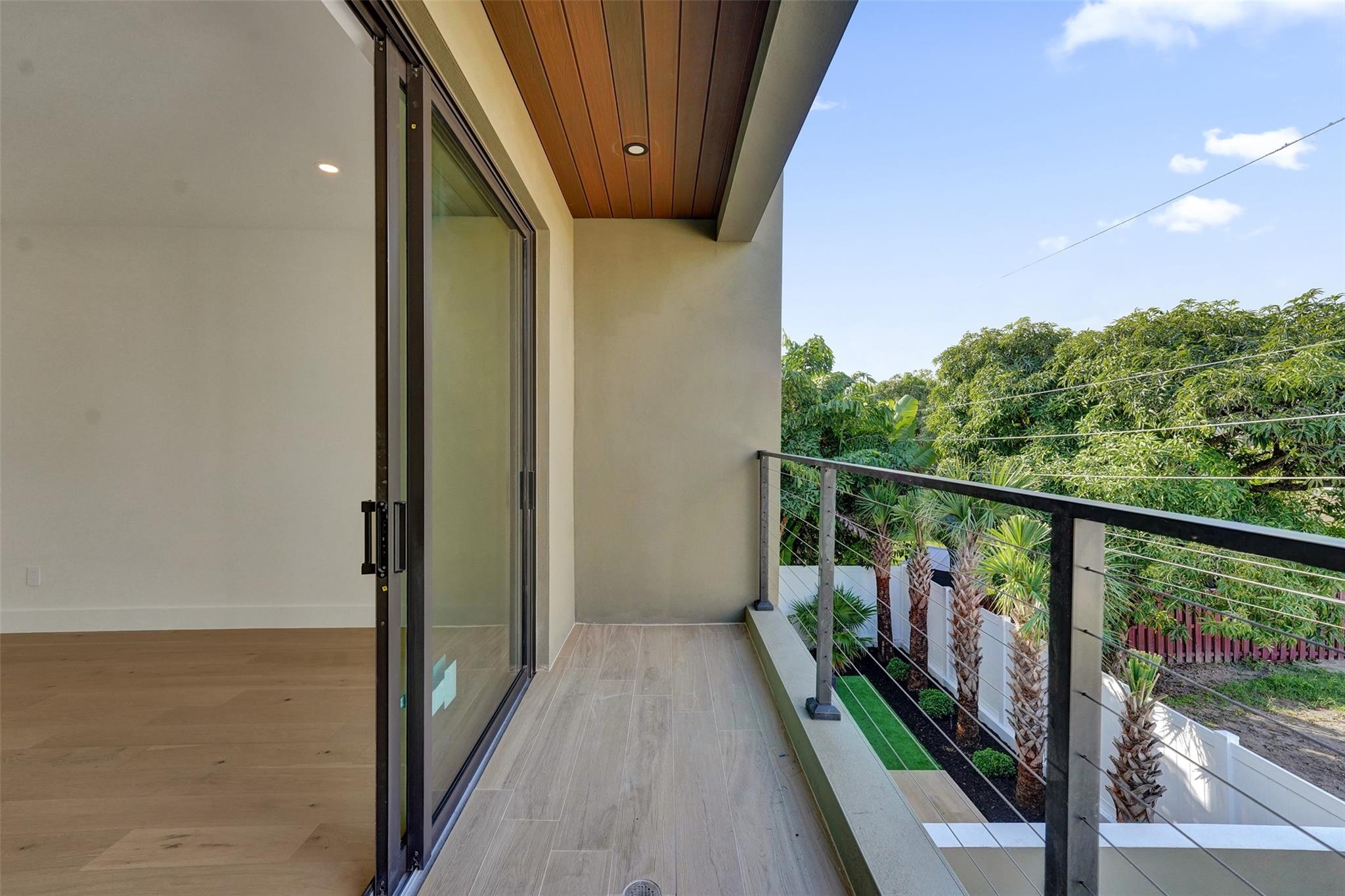 Poinsettia Heights - Residential