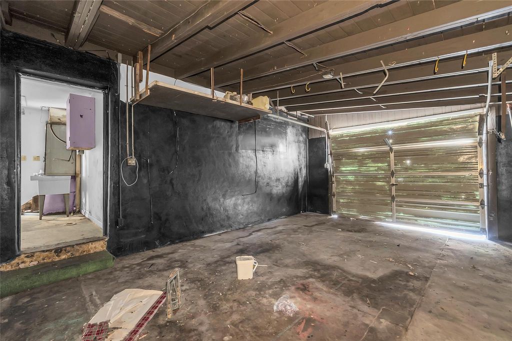 Photo of 803 Palm Avenue, Fort Pierce, FL 34982 (MLS # F10548878)