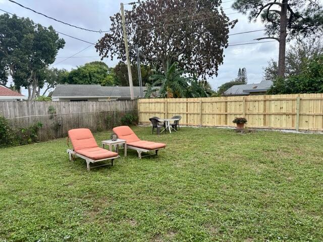 PALM BEACH SQUARE UNIT 5 - Residential Lease