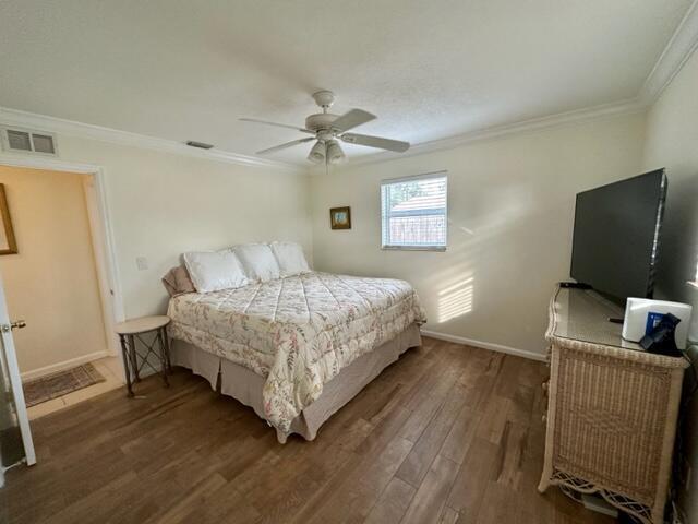 PALM BEACH SQUARE UNIT 5 - Residential Lease