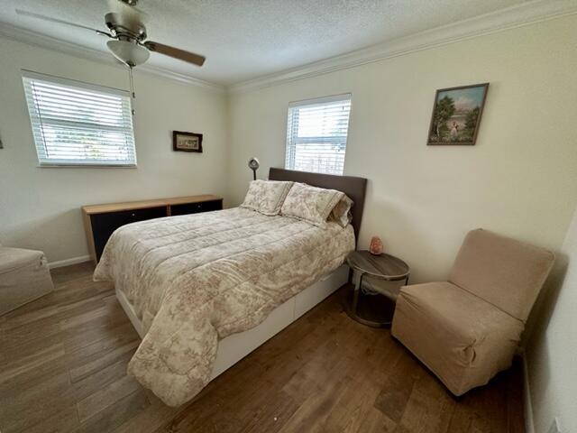 PALM BEACH SQUARE UNIT 5 - Residential Lease