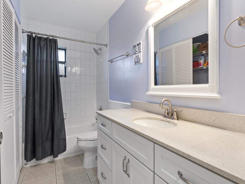 LONGWOOD VILLAGE PHASE 1 - Residential Lease