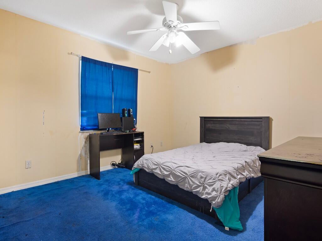 LONGWOOD VILLAGE PHASE 1 - Residential Lease