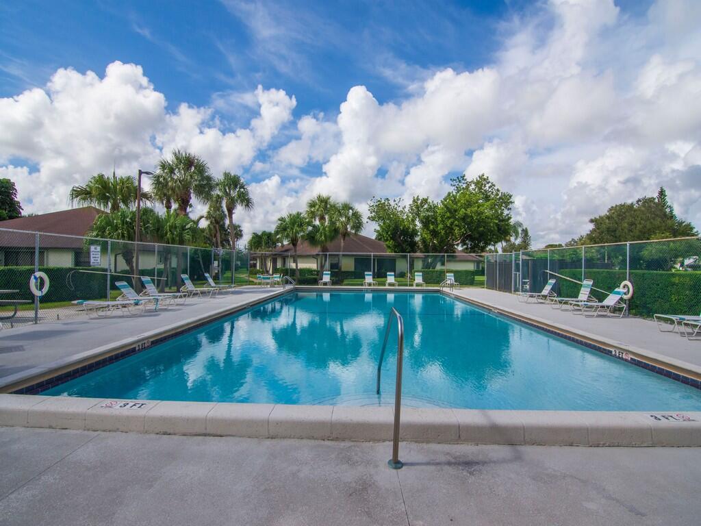 LONGWOOD VILLAGE PHASE 1 - Residential Lease